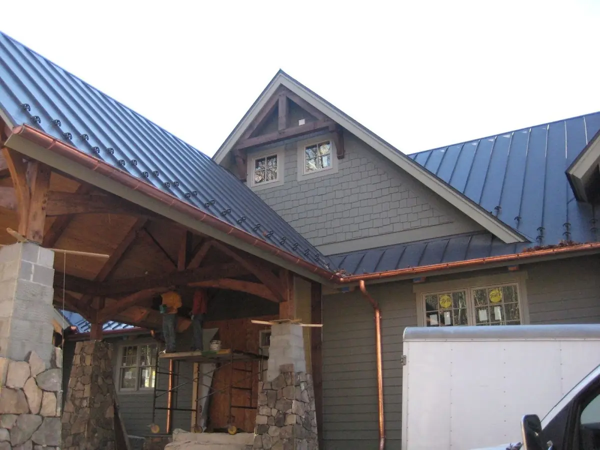 Craftsman Roofing team delivering quality roofing work in Locust